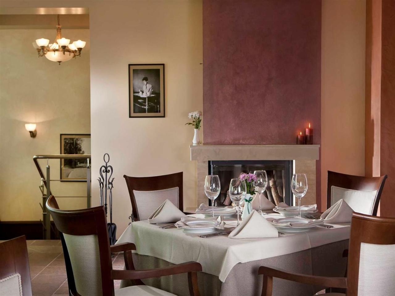 Hotel Villa Kaylaka Pleven Extérieur photo