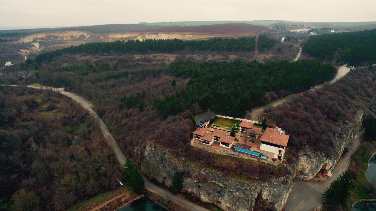 Hotel Villa Kaylaka Pleven Extérieur photo