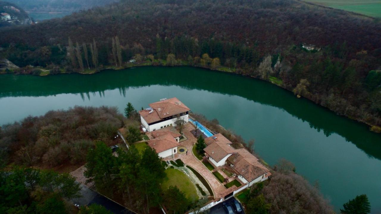 Hotel Villa Kaylaka Pleven Extérieur photo